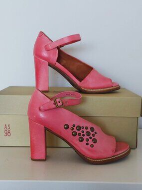 AS98 Heels Handmade, Italian Leather, Brass Studding - Size 39 (US 8.5) (NWOT)